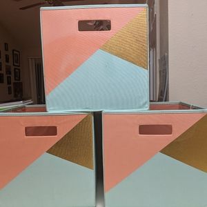 3 Canvas boxes